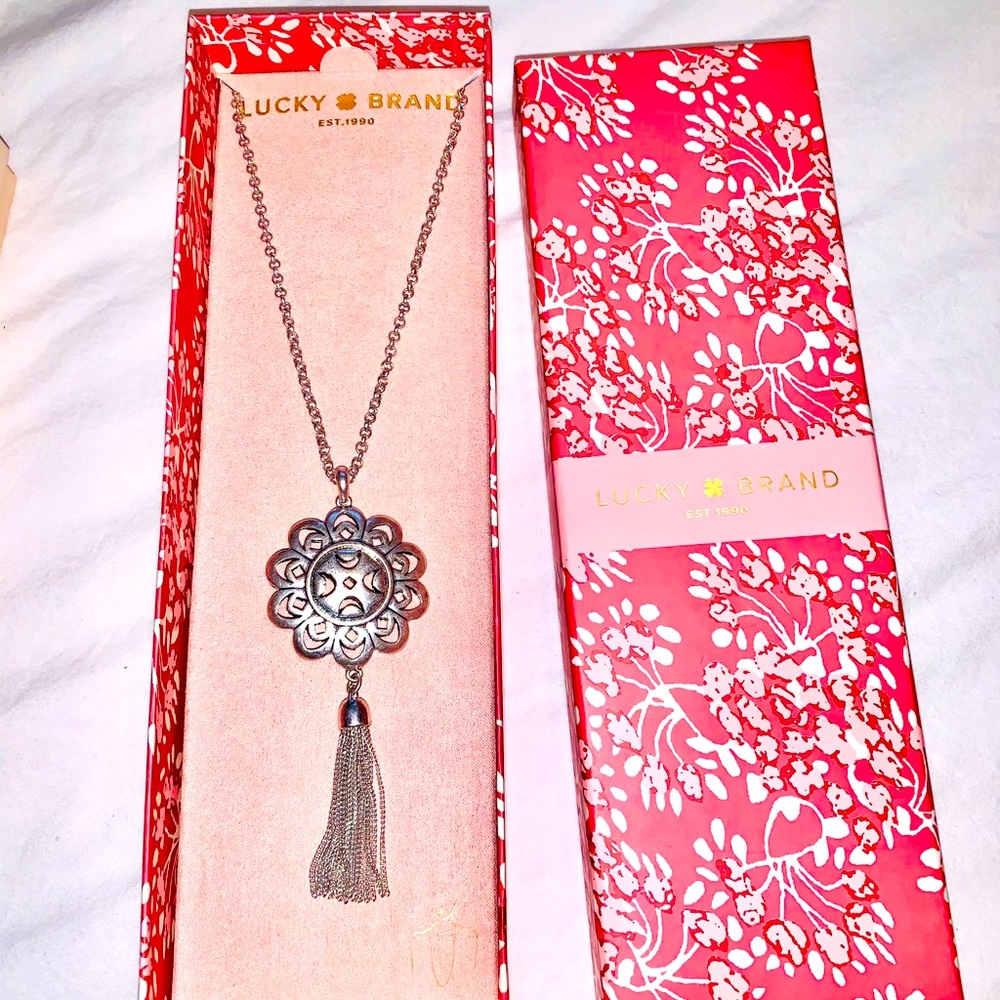 LUCKY brand necklace